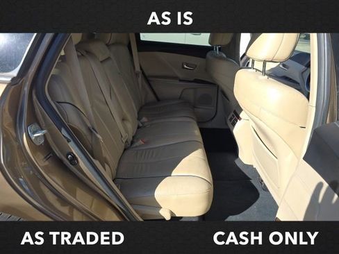 Used 2010 Toyota Venza image 14