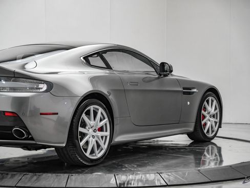 Used 2014 Aston Martin V8 Vantage S RWD image 23