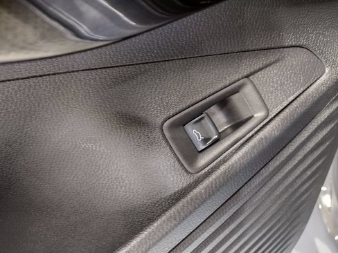 Used 2023 Volkswagen ID.4 Pro S RWD image 18