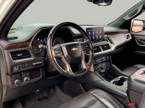 Used 2021 Chevrolet Tahoe High Country RWD image 17