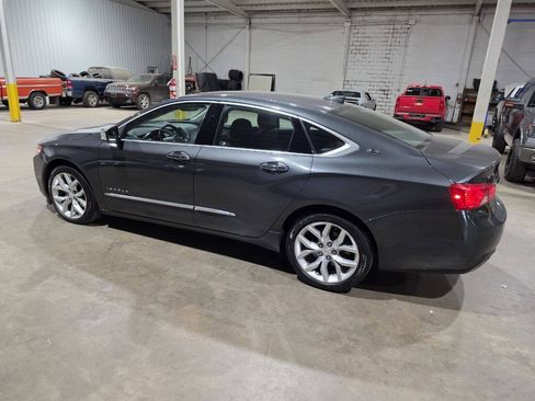 Used 2018 Chevrolet Impala Premier FWD image 4