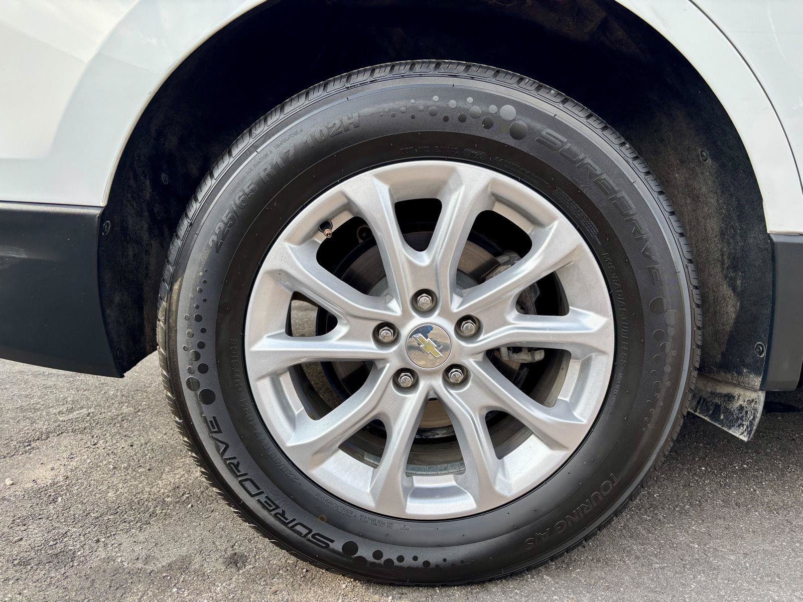 Used 2020 Chevrolet Equinox LT AWD/4WD image 37