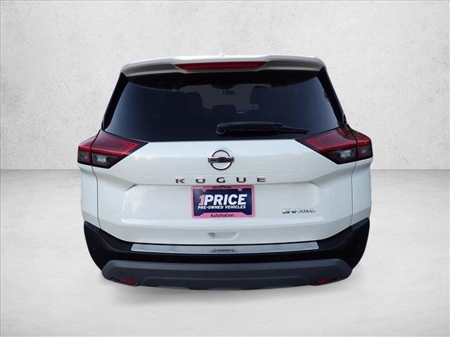 Used 2021 Nissan Rogue SV AWD/4WD image 3
