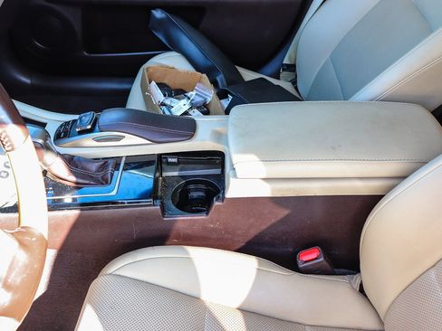 Used 2018 Lexus ES 300h w/ Navigation Package FWD image 22
