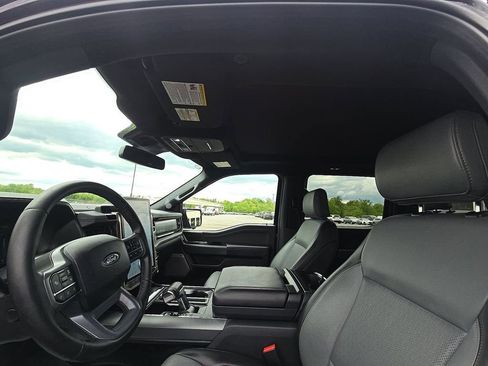 Used 2025 Ford F150 Lightning Lariat AWD/4WD image 18