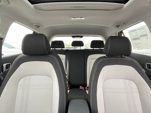 New 2026 Hyundai Venue SEL image 29