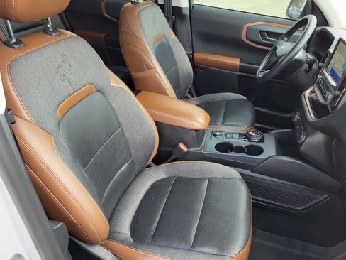 Used 2021 Ford Bronco Sport Outer Banks image 10