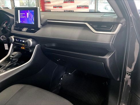 Used 2025 Toyota RAV4 LE image 15