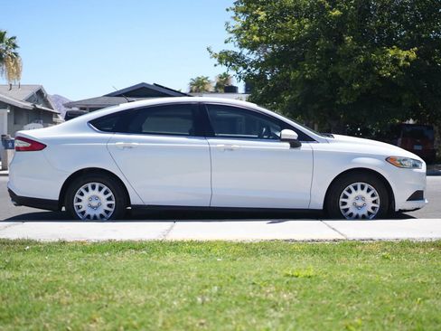 Used 2013 Ford Fusion S FWD image 14