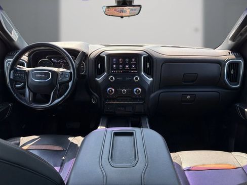Used 2020 GMC Sierra 2500 AT4 w/ AT4 Premium Package AWD/4WD image 16