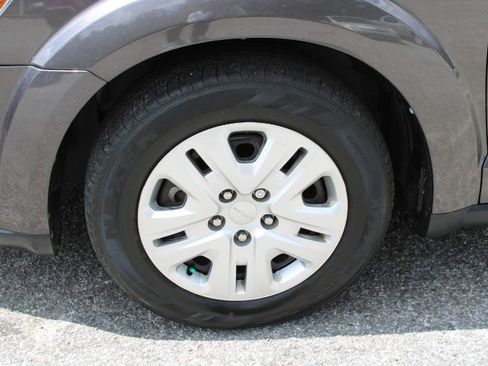 Used 2019 Dodge Journey SE w/ Connectivity Group image 23