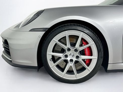 Used 2026 Porsche 911 Targa 4S AWD/4WD image 18