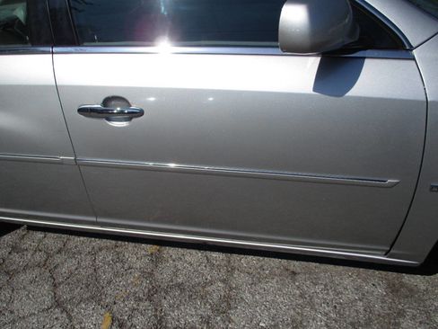 Used 2007 Buick Lucerne CXL w/ Luxury Package image 21