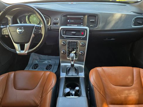 Used 2015 Volvo S60 T5 Premier Plus FWD image 24