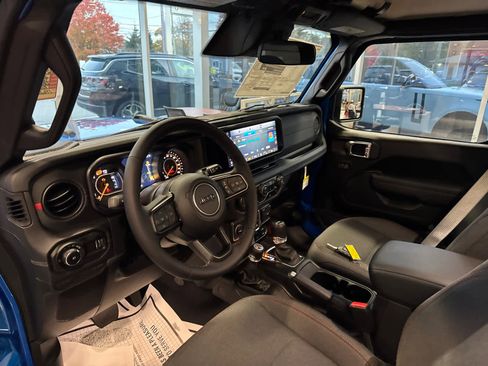 New 2026 Jeep Wrangler Rubicon w/ Steel Bumper Group image 11