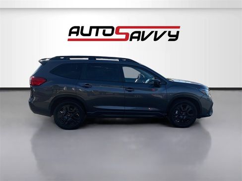 Used 2024 Subaru Ascent Onyx Edition Limited image 8