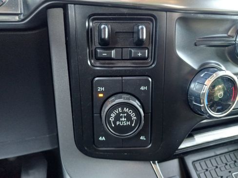 Used 2023 Ford F150 Lariat w/ Equipment Group 502A High image 23