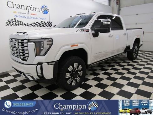 Used 2024 GMC Sierra 2500 Denali w/ Denali Reserve Package AWD/4WD image 14