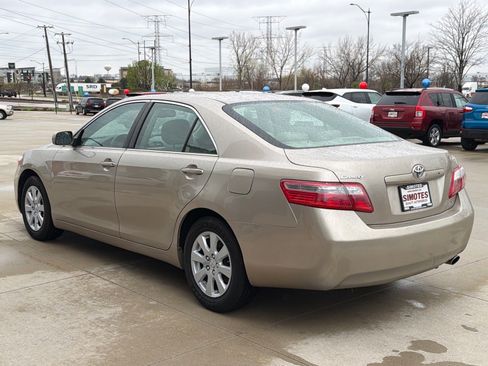 Used 2007 Toyota Camry XLE image 6