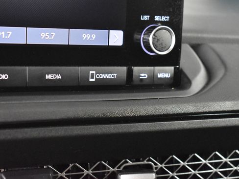 Certified 2024 Honda Accord EX image 28