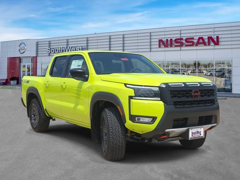 New 2026 Nissan Frontier PRO-4X w/ Pro Premium Package AWD/4WD image 3