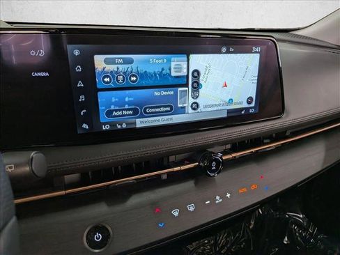 Used 2023 Nissan Ariya FWD image 22
