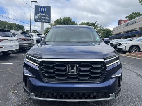 Used 2025 Honda Pilot EX-L image 8