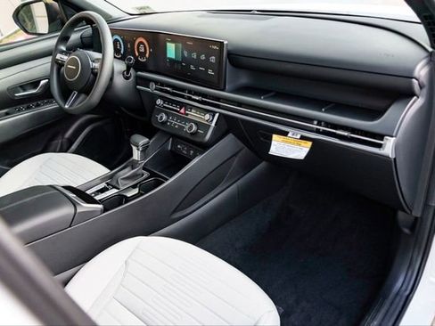 New 2026 Hyundai Santa Cruz SE image 24