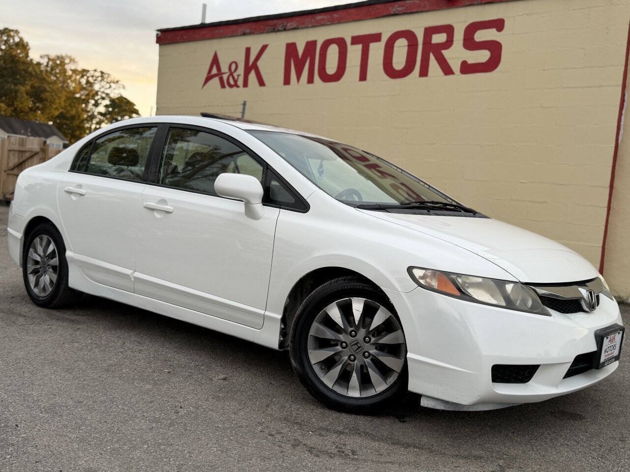 Used 2010 Honda Civic EX image 1