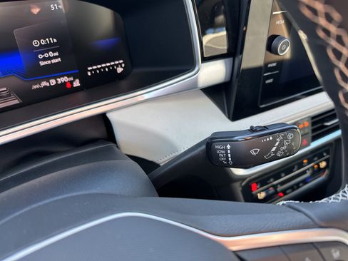 New 2026 Volkswagen Taos SE AWD/4WD image 36
