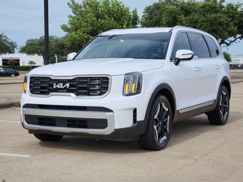 Used 2024 Kia Telluride S w/ S Sunroof Package AWD/4WD image 2
