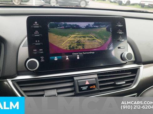 Used 2019 Honda Accord Sport image 9