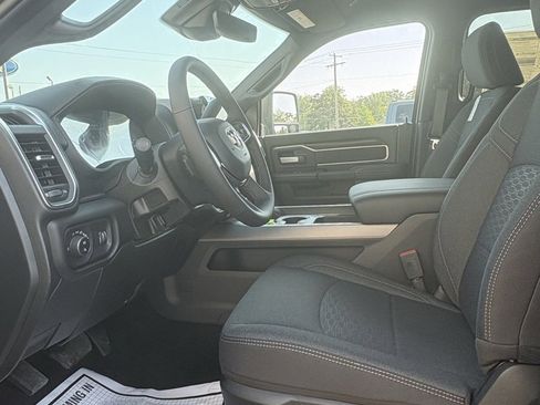 New 2025 RAM 2500 Big Horn image 9