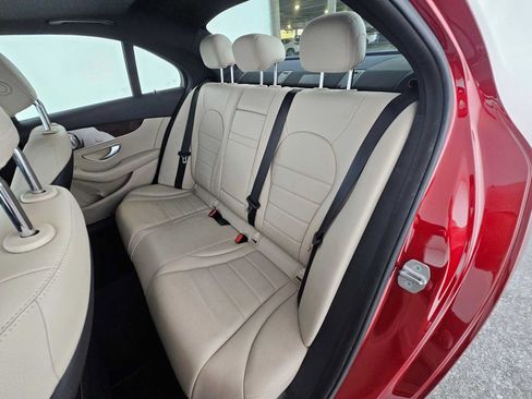 Used 2018 Mercedes-Benz C 300 Sedan image 17