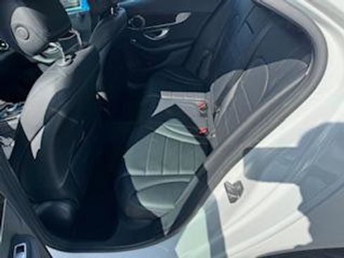 Used 2017 Mercedes-Benz C 300 4MATIC Sedan image 10