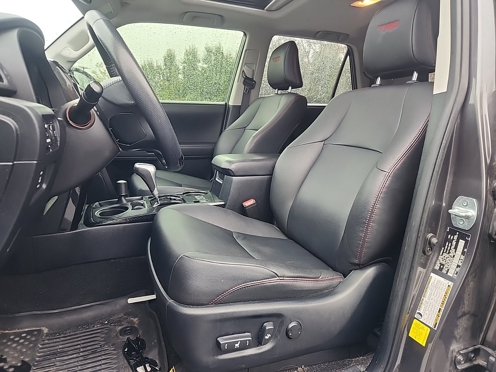 Used 2020 Toyota 4Runner TRD Off-Road Premium w/ Moonroof Package AWD/4WD image 19