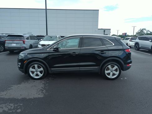 Used 2017 Lincoln MKC Premiere AWD/4WD image 4