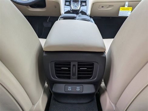 New 2025 Acura TLX Technology Package image 17