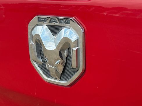 Used 2019 RAM 1500 Big Horn RWD image 7