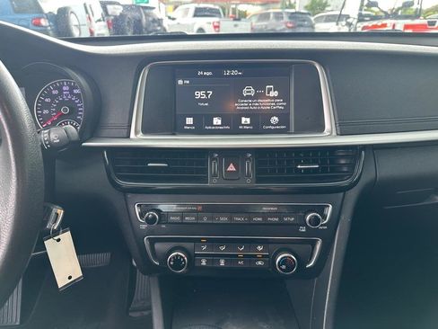 Used 2019 Kia Optima LX FWD image 15