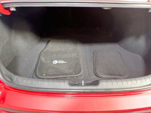 Used 2022 Hyundai Elantra SEL w/ Convenience + Premium Package FWD image 25