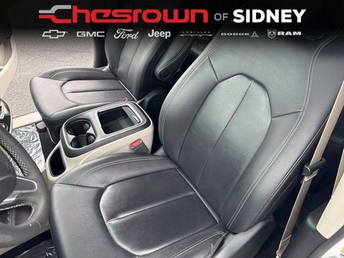 Used 2024 Chrysler Pacifica Touring-L w/ Road Tripper Package image 49