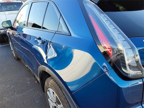 Used 2019 Cadillac XT4 Sport w/ Cold Weather Package image 5