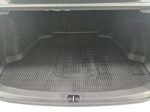Used 2023 Toyota Corolla LE FWD image 26
