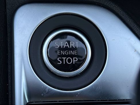 Used 2024 Nissan Sentra SV FWD image 26