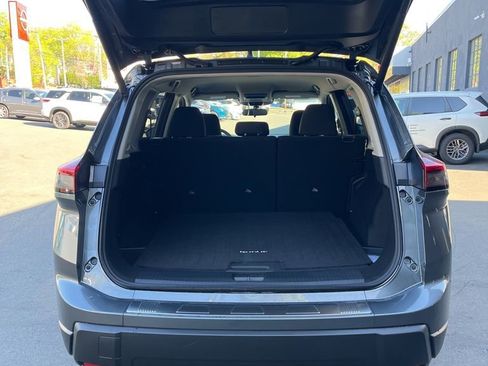 New 2026 Nissan Rogue SV AWD/4WD image 36