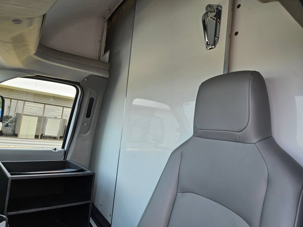 New 2026 Ford E-450 and Econoline 450 Super Duty w/ Shuttle Bus Prep Package RWD image 15