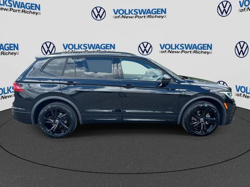 Used 2024 Volkswagen Tiguan SE R-Line FWD image 15