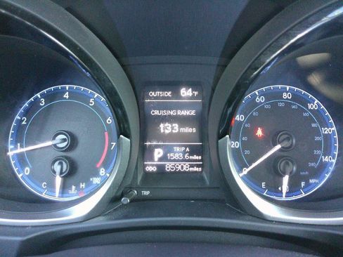 Used 2016 Toyota Corolla S image 21