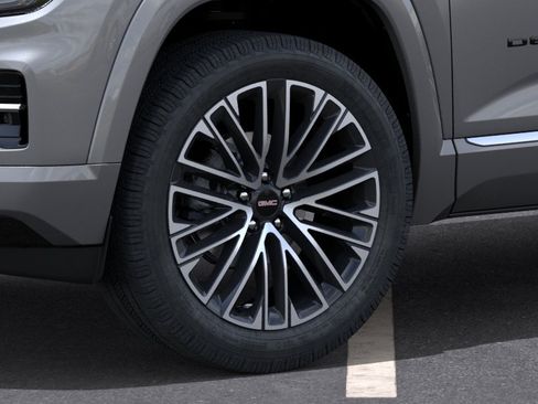 New 2027 GMC Terrain Denali w/ LPO, Black Badging Package AWD/4WD image 10